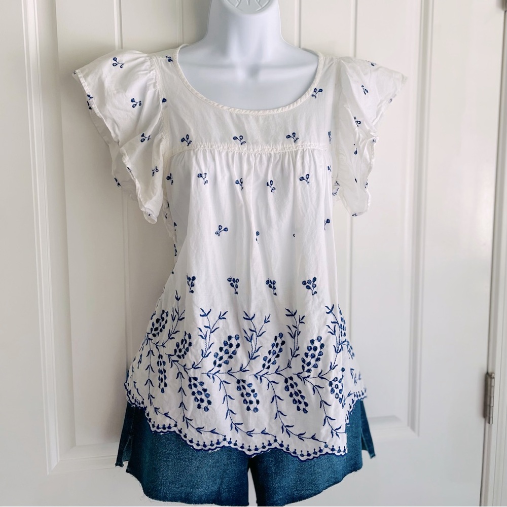 Gap Blue Embroidery Flutter Sleeve Ruffle Scallop Edge Blouse Top Sz Medium